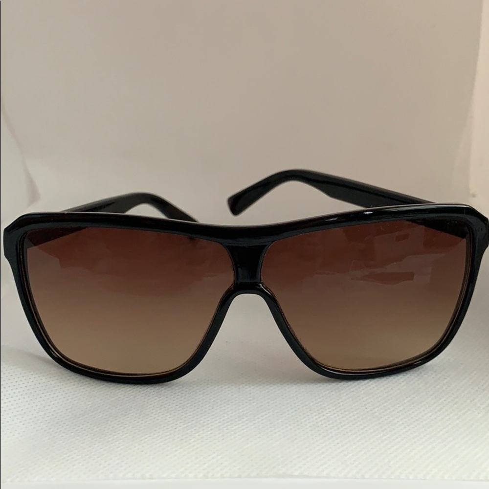 Women’s designer sunglasses